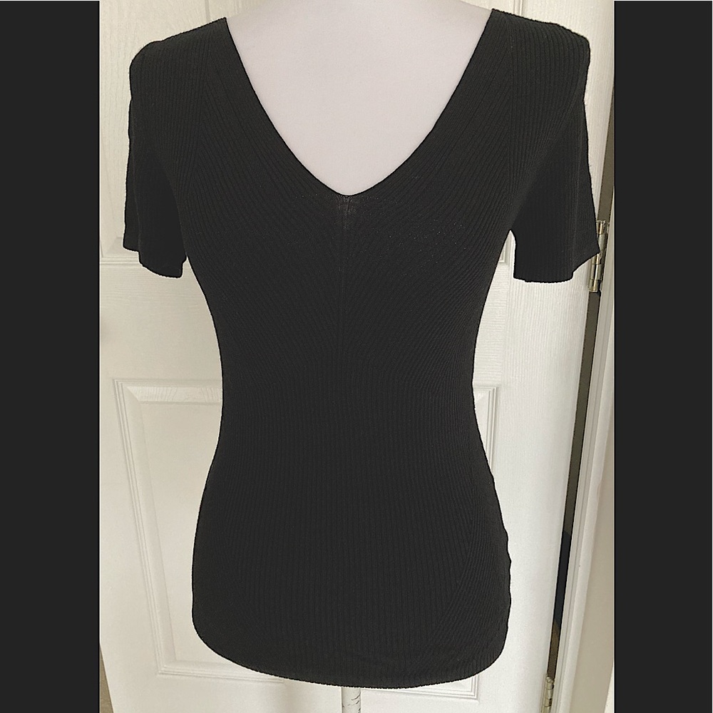 White House Black Market Short Sleeve V-neck Knit Top - Size M